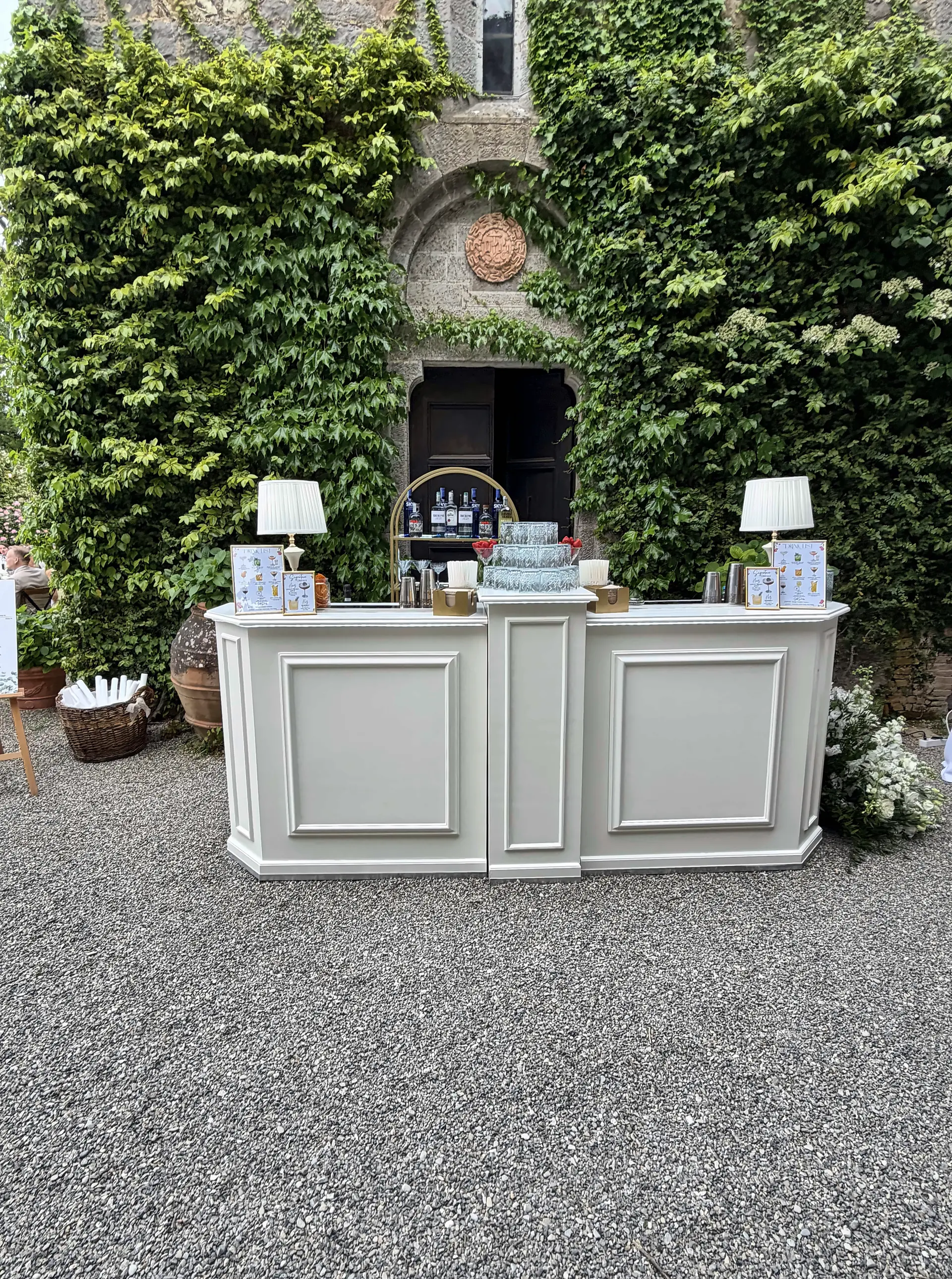 Bar set-up in the gravel courtyard of Castello di Montalto