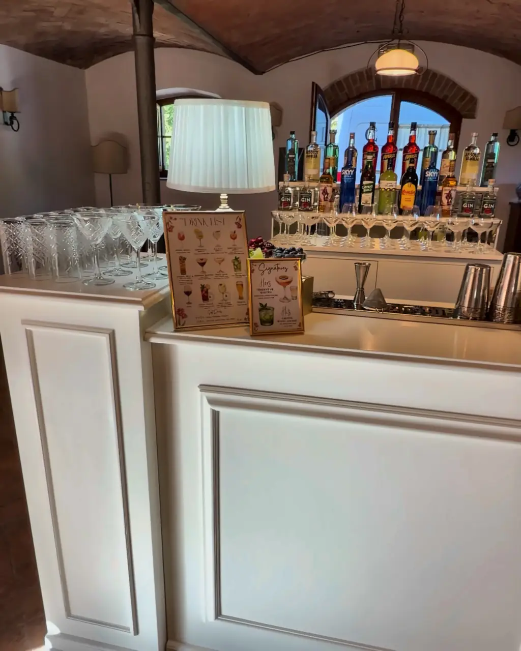 Just Drink wedding bar at Podere Lamone, Monticchiello, Pienza (SI), Tuscany (3)