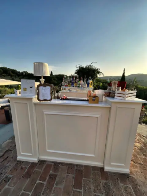 Sunset wedding bar on the terrace of Savignola Paolina, Greve in Chianti