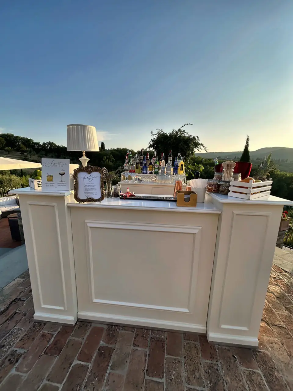 Sunset wedding bar on the terrace of Savignola Paolina, Greve in Chianti