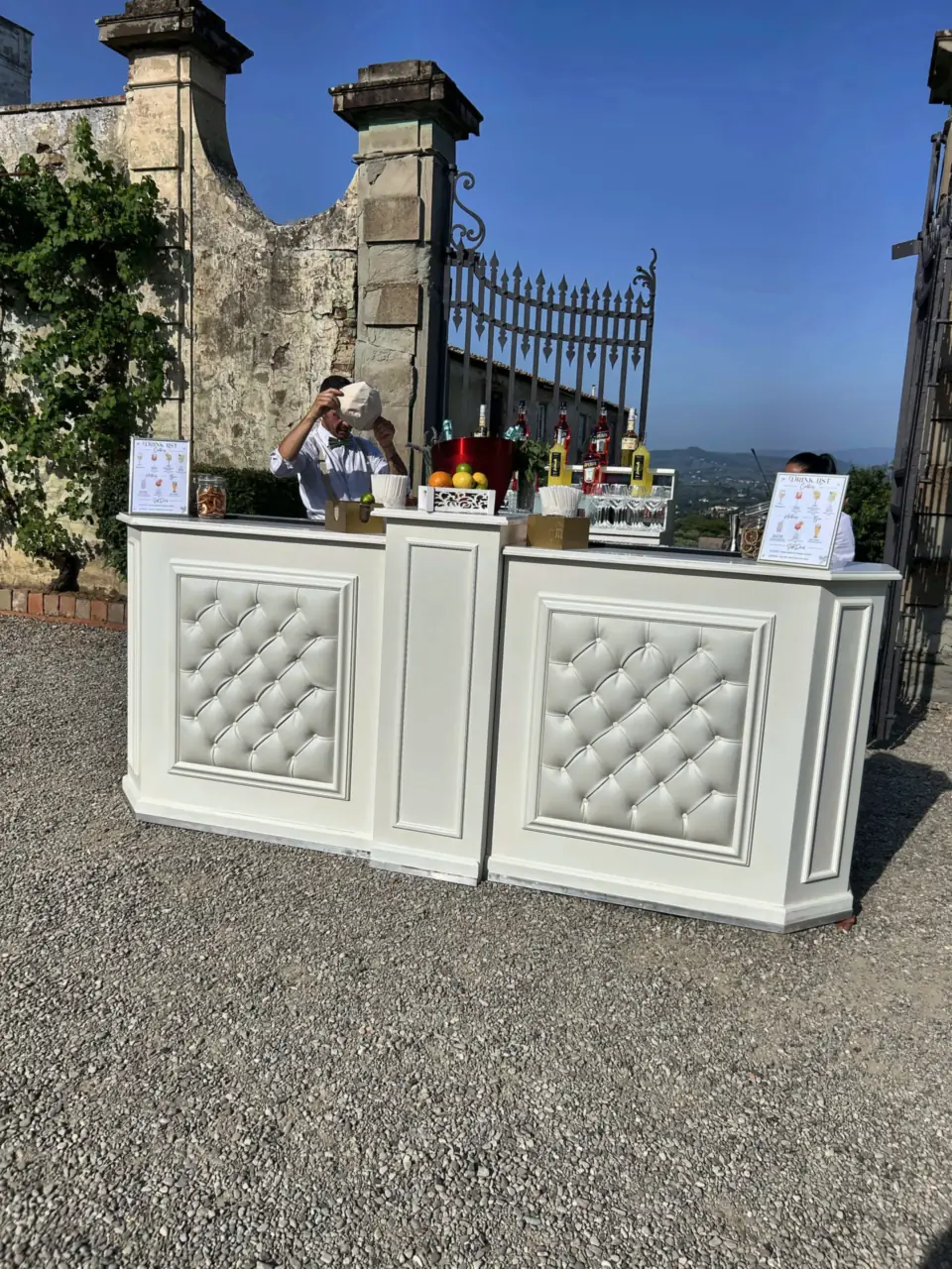 Padded wedding bar at Villa Corsini a Mezzomonte, Impruneta